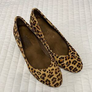 Vionic Antonia Leopard Wedge Heel Calf Hair Size 7.5